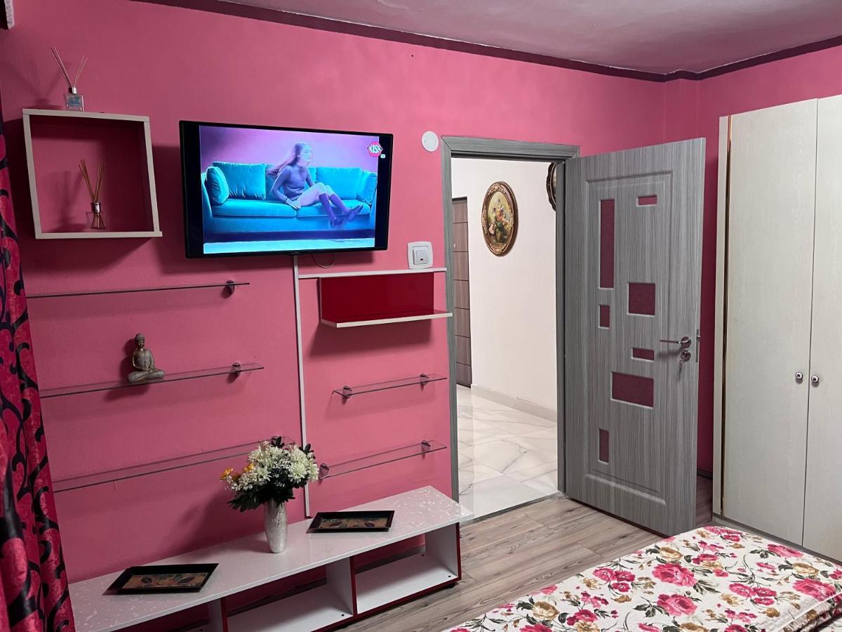 Apartament In Centrul Orasului Bacău Extérieur photo